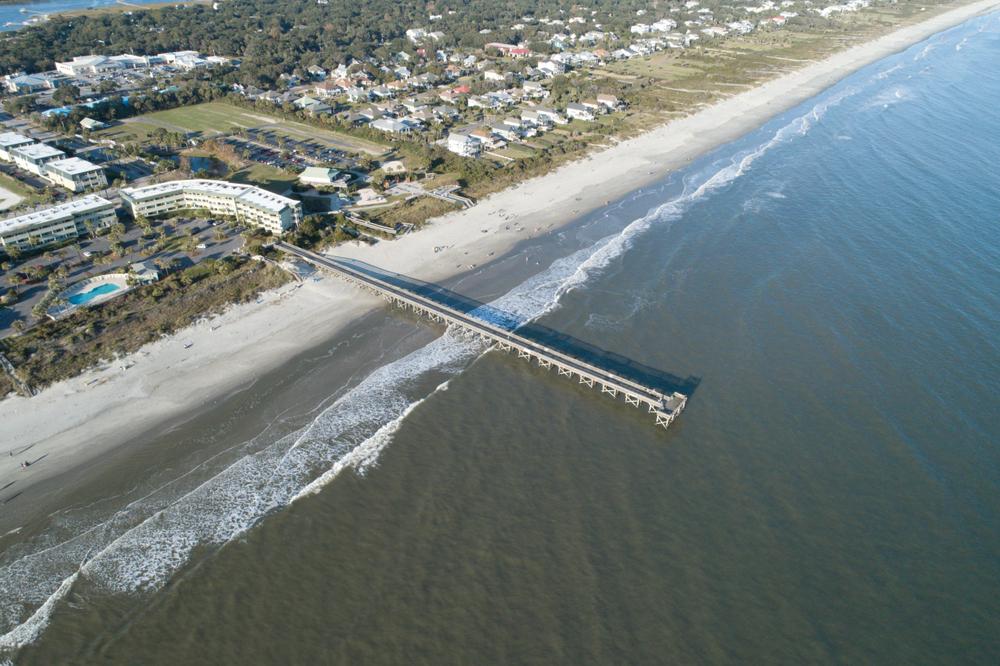 Surfing in the US best spots and destinations Windy.app